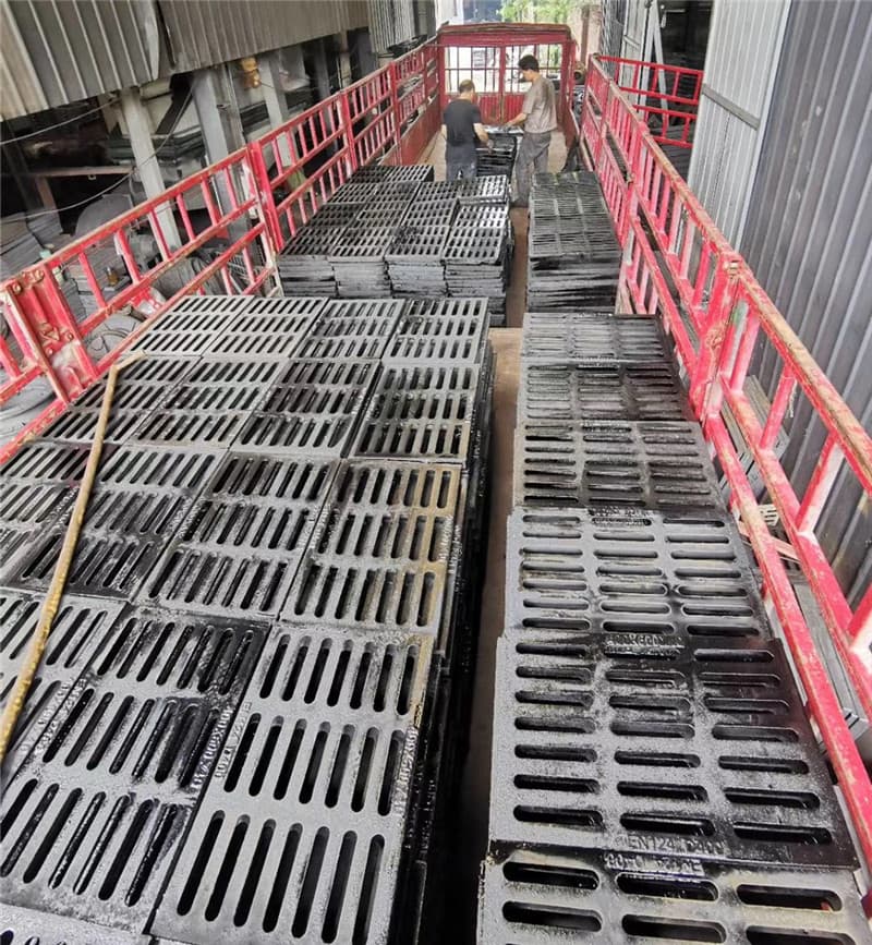 球墨鑄鐵篦子--發(fā)貨整體車(chē)