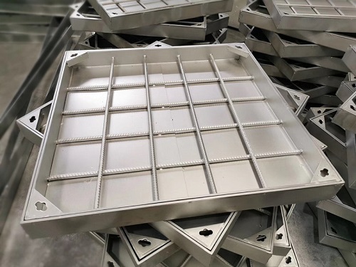 不銹鋼方形井蓋圖片，不銹鋼隱形井蓋圖片，不銹鋼裝飾井蓋圖片