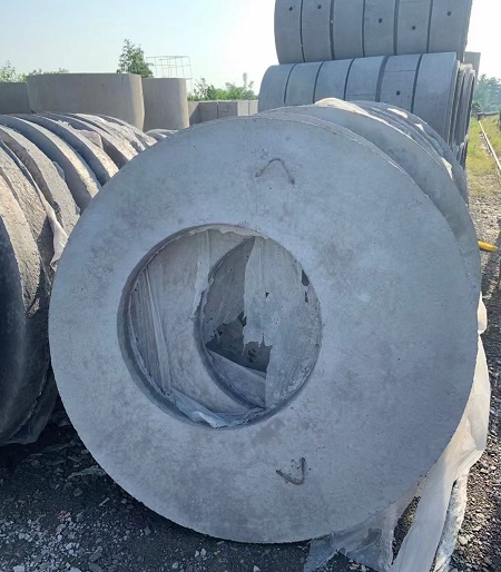 預(yù)制檢查井圖片，檢查井預(yù)制底板圖片，預(yù)制檢查井安裝圖片