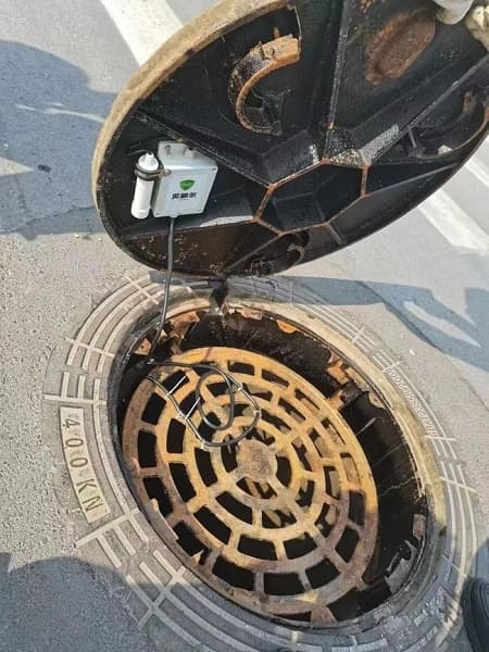 智能井蓋外觀(guān)圖片