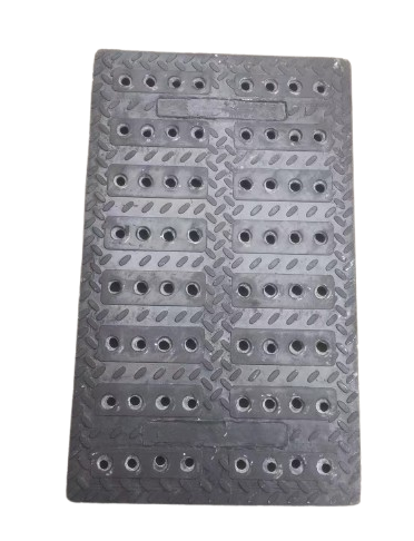 復(fù)合井蓋和樹脂井蓋的區(qū)別,復(fù)合井蓋,樹脂井蓋