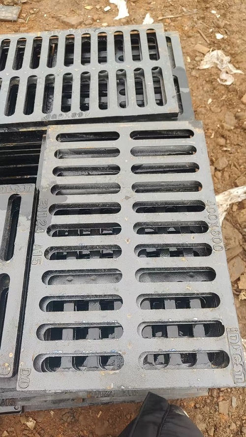 樹脂水溝蓋板生產(chǎn)廠家