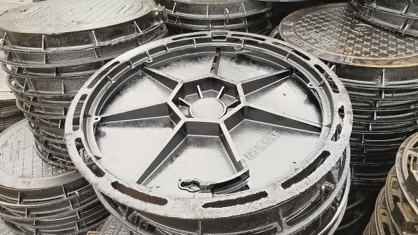 球墨鑄鐵卡簧井蓋，卡簧井蓋